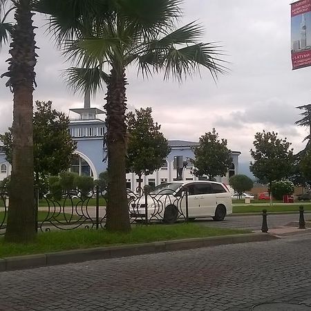 Apartment Melashvili 4 Μπατούμι Εξωτερικό φωτογραφία