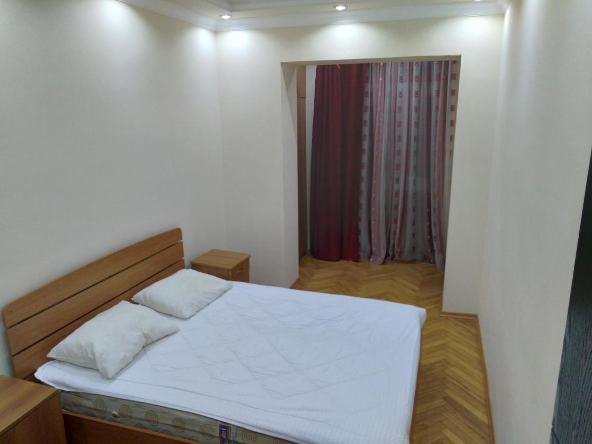 Apartment Melashvili 4 Μπατούμι Εξωτερικό φωτογραφία