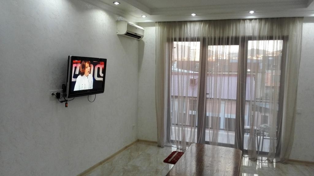 Apartment Melashvili 4 Μπατούμι Εξωτερικό φωτογραφία